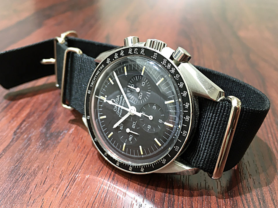OMEGA Speedmaster 自動巻き 黒文字盤 稼働 オメガ自動巻きおすすめモデル！初めてのオメガにふさわしいのは