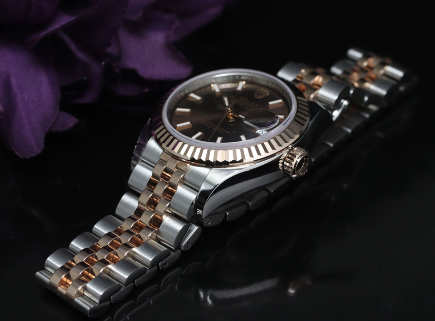 チョコレートカラーとスターダイヤ☆大人可愛いレディス ロレックス